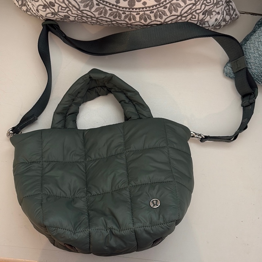 lululemon athletica Green Quilted Crossbody Bag
